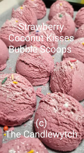 Strawberry Coconut Kisses Bubble Scoop Large